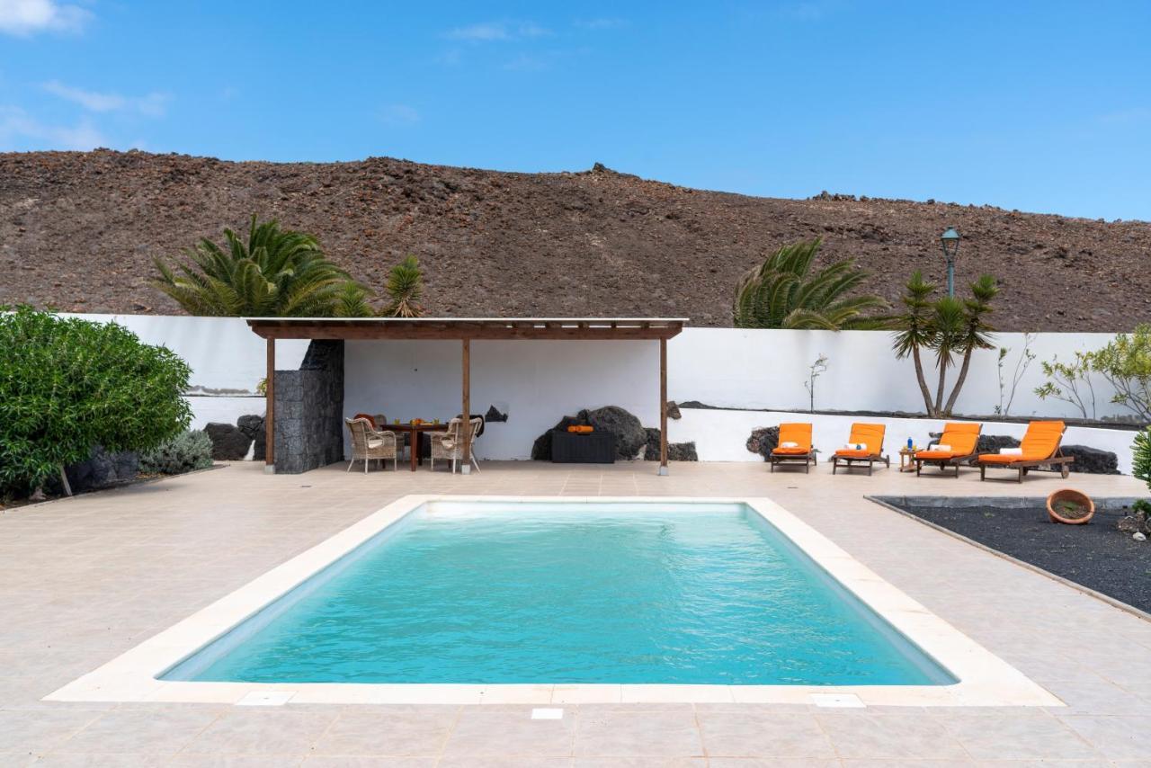 Casa Monicha Apartment Costa Teguise Luaran gambar