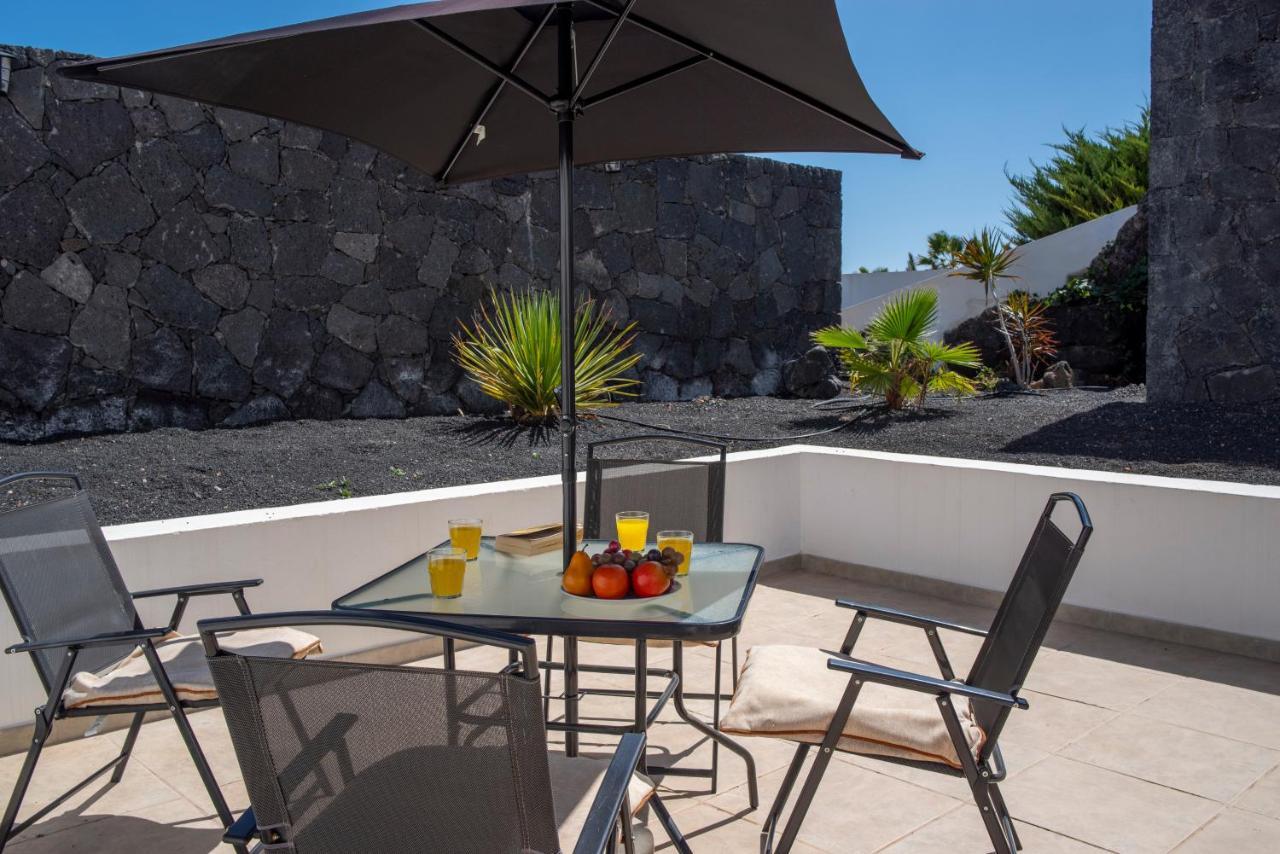 Casa Monicha Apartment Costa Teguise Luaran gambar