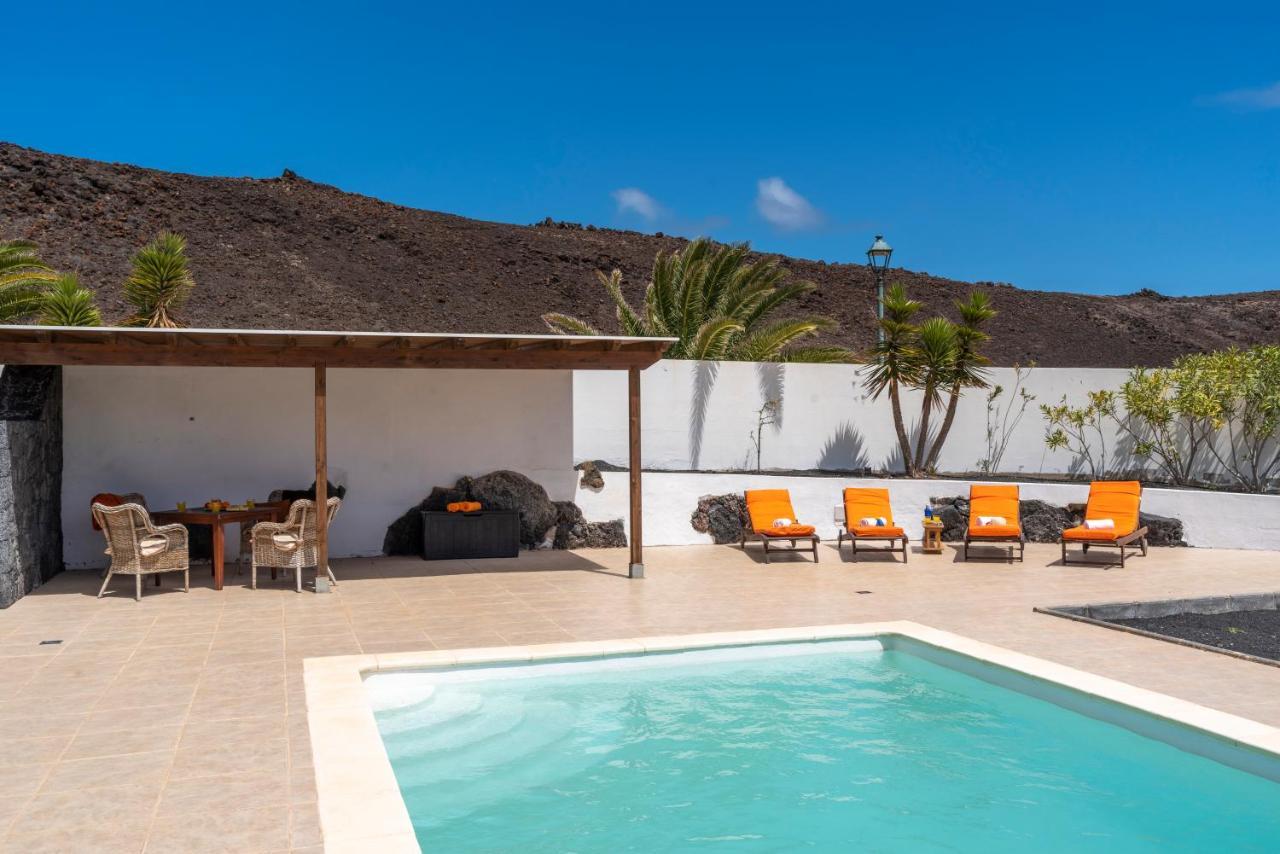 Casa Monicha Apartment Costa Teguise Luaran gambar